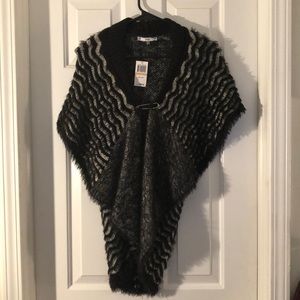 Women’s black 5GG Vest